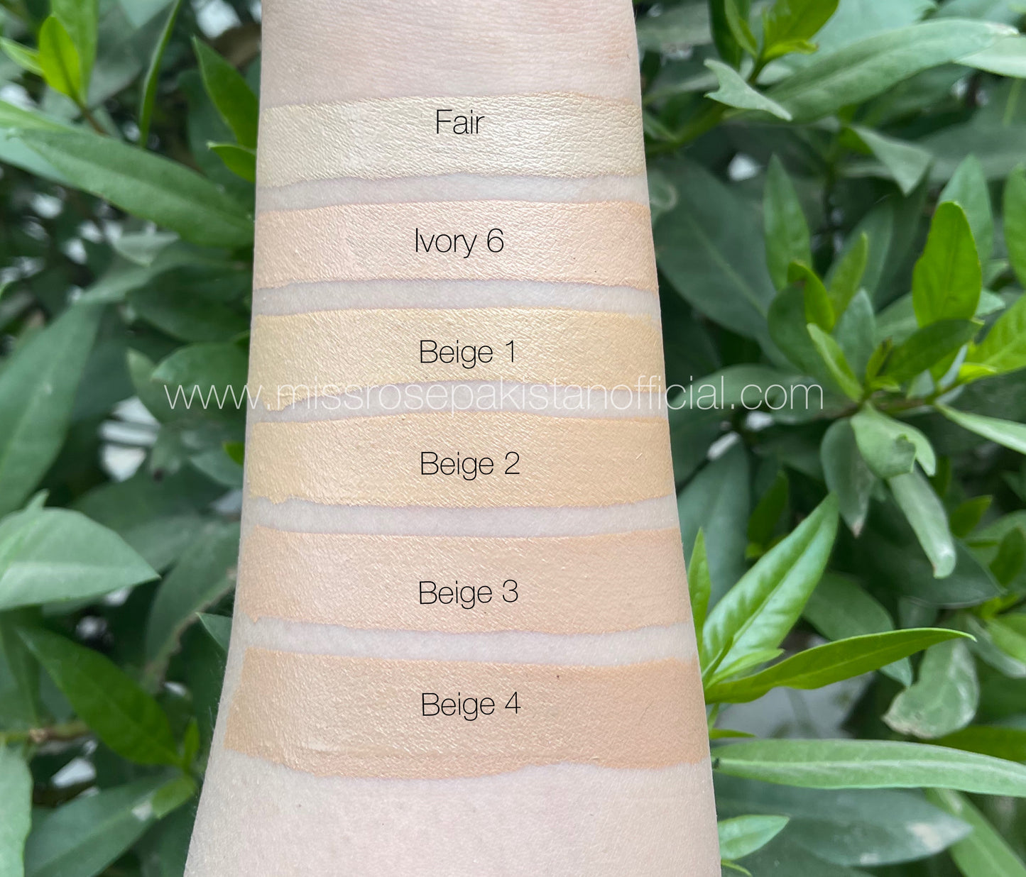 Miss Rose Round True Match Foundation